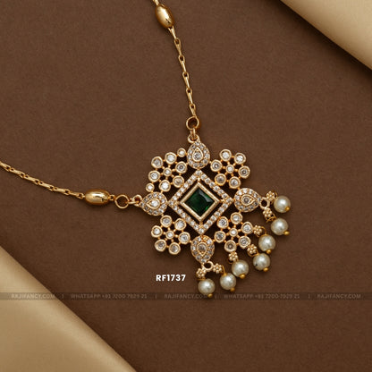 Lumina Pearl Chain RF1737