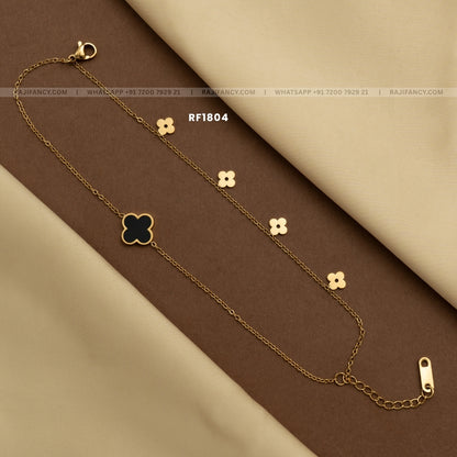 Luna Charm Bracelet RF1804