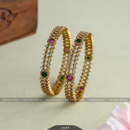 Mehandi polish bangle