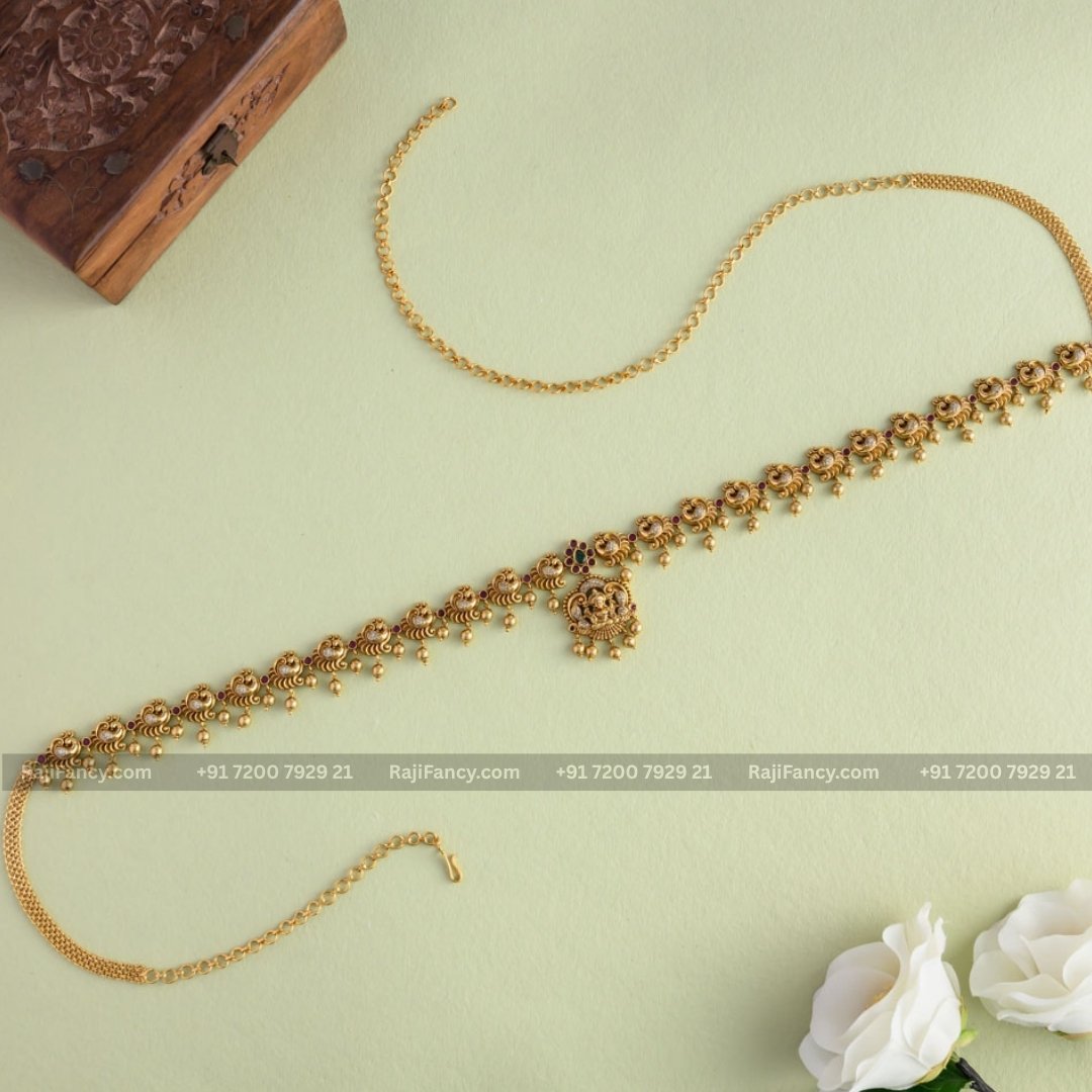 Nagasni Hip Chain