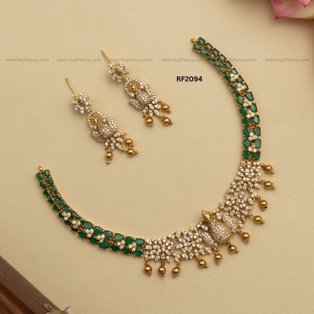 Royal Peacock Heritage Set RF2095