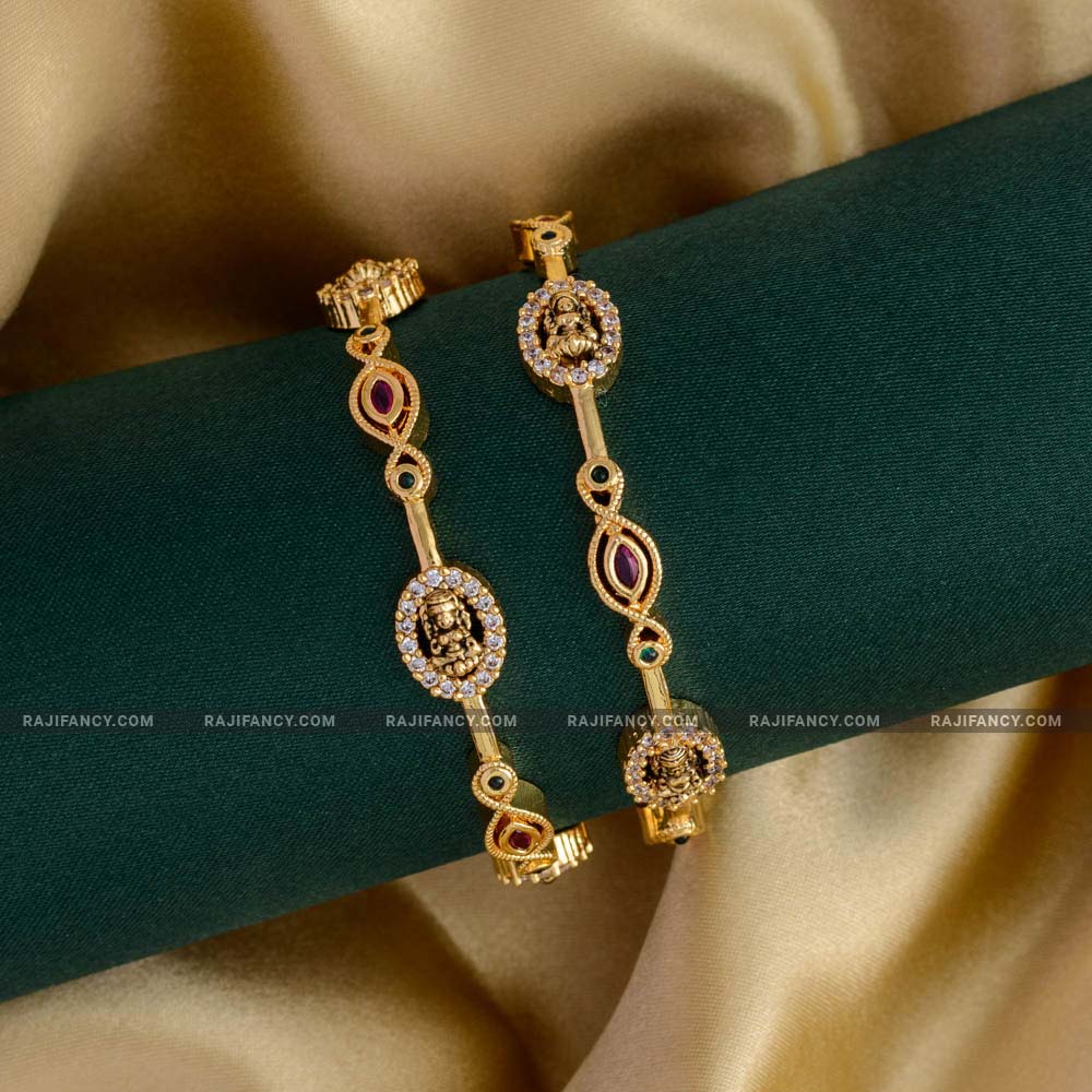 Thaniyalakshmi Bangle