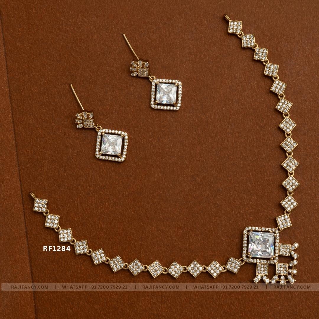 Diamond set