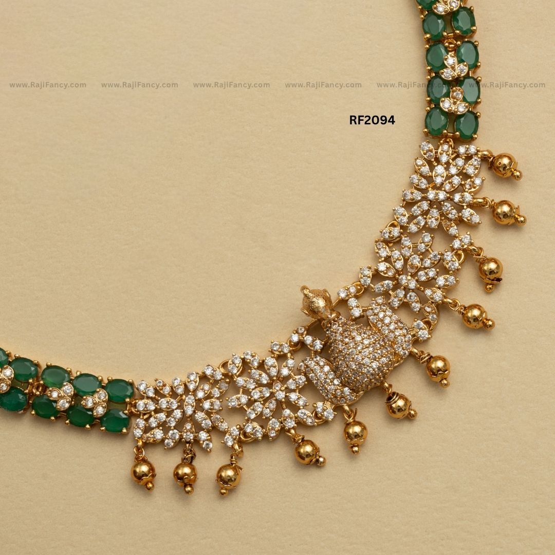 Royal Peacock Heritage Set RF2095