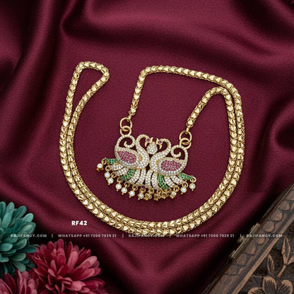 Dual Swan Stone Chain