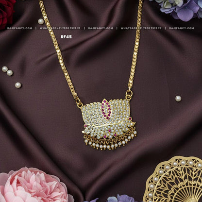 Sparkling Lotus Chain