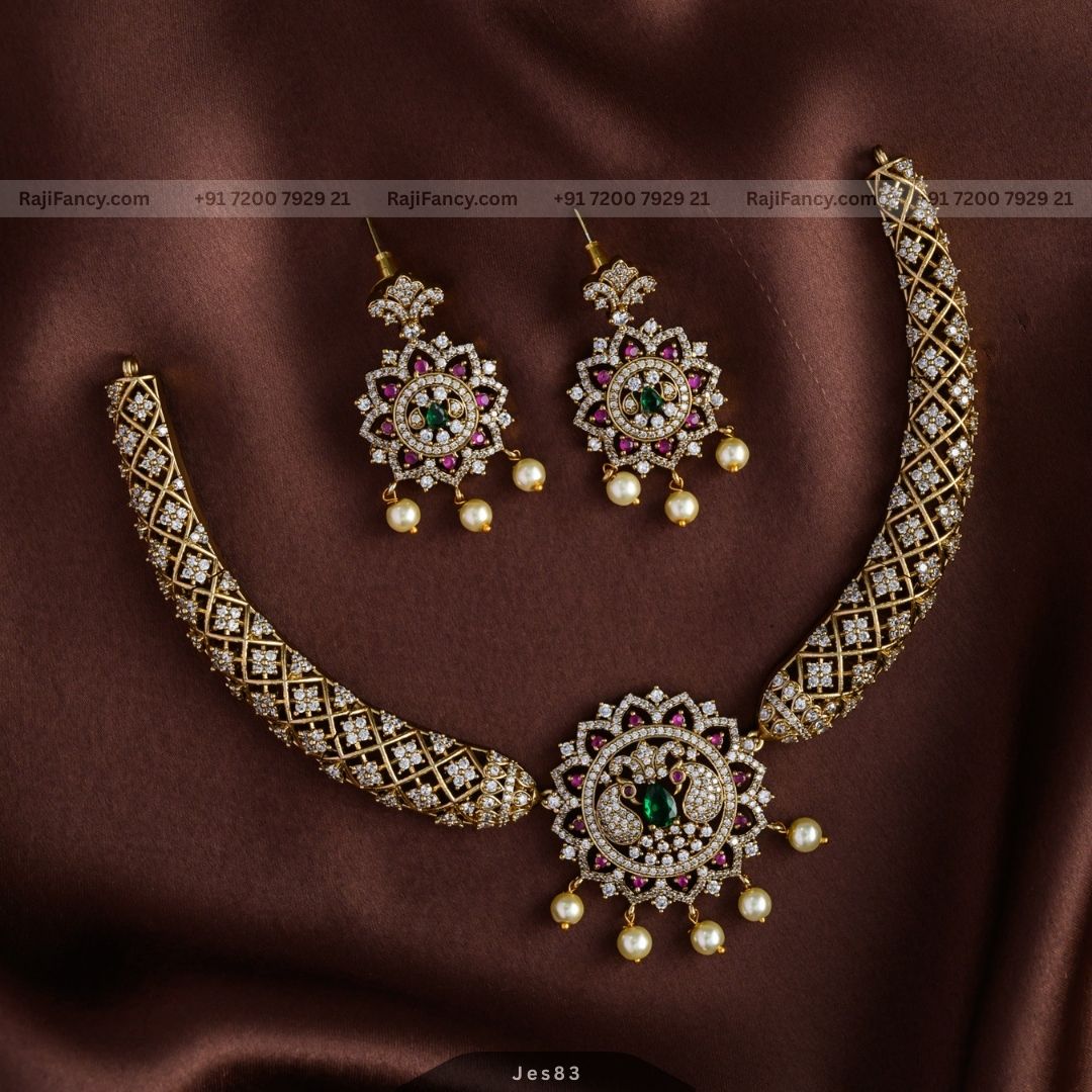 Hasli Necklace