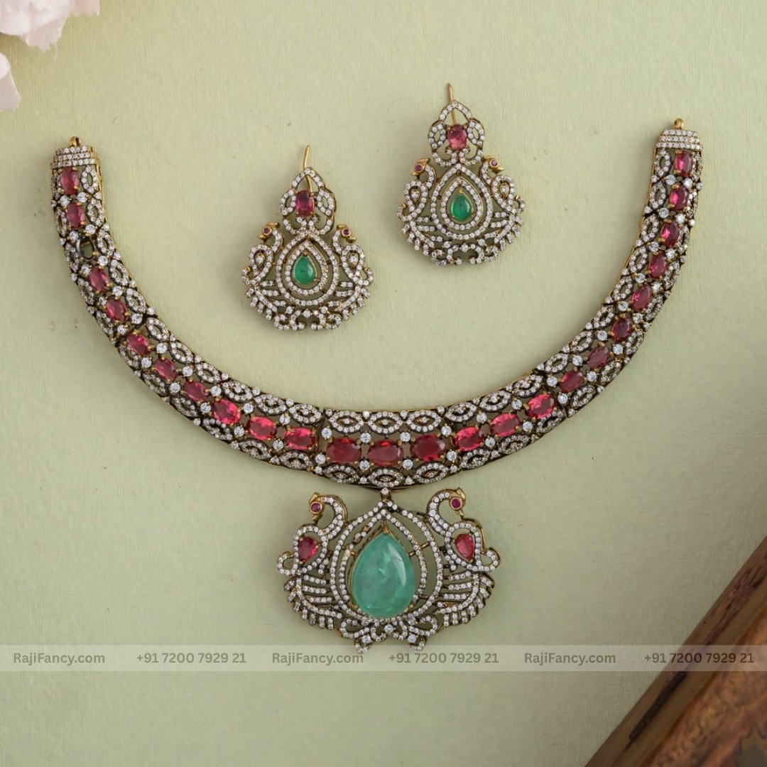 Shilpa Necklace Set