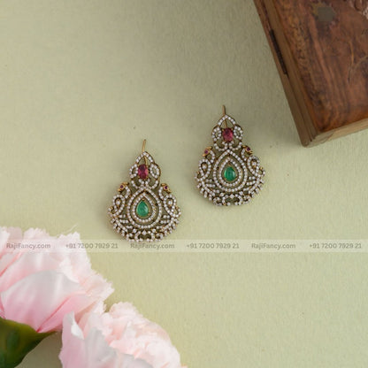 Shilpa Necklace Set