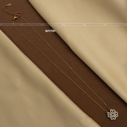Sparkling Four-Heart Chain RF1791