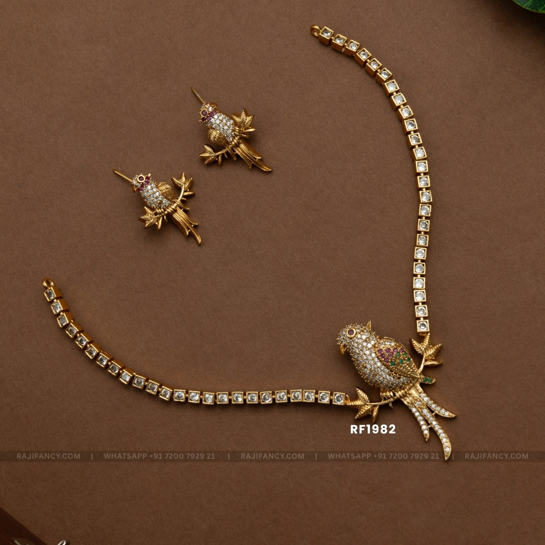 Sparrow Neckwear RF1982