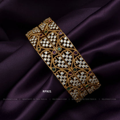 Swaki Bangle