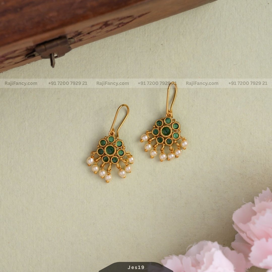 Tanuja necklace