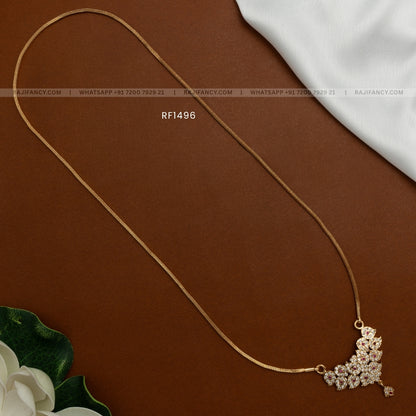 Veloura Dollar Chain